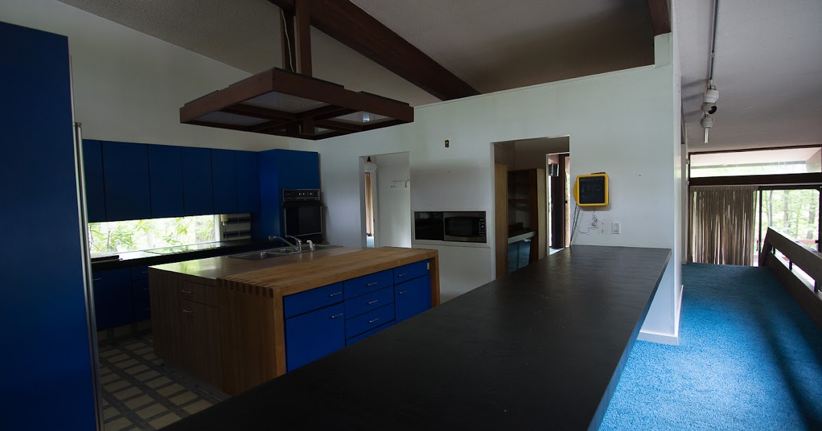 Sopo Cottage Mid Mod Kitchen Bar And Mud Room