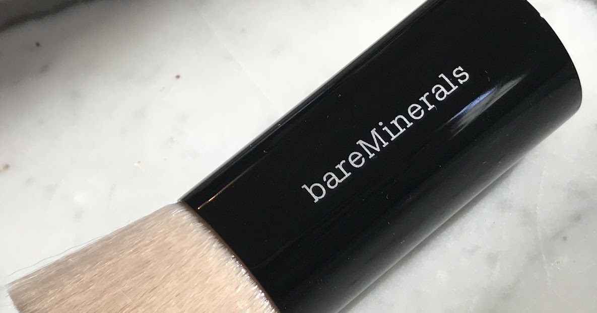 lola's secret beauty blog bareMinerals Beautiful Finish Foundation Brush