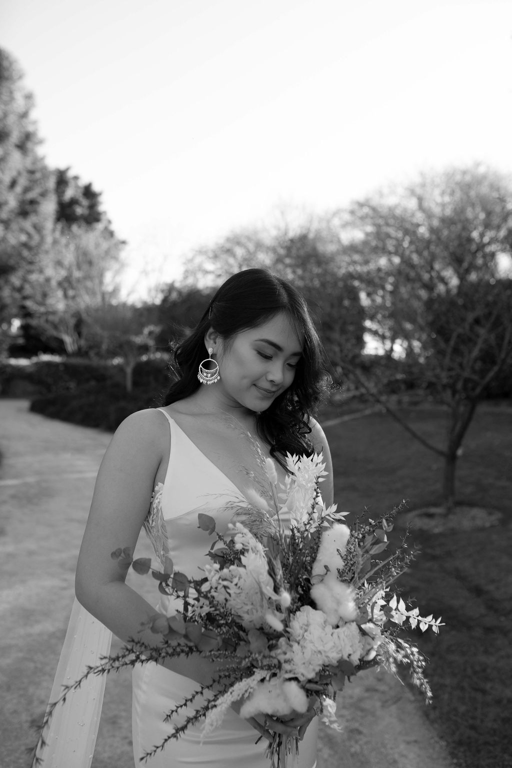 the aisle photography hunter valley weddings bridal gowns stationery floral design venue to the aisle australia | august bloom editorial