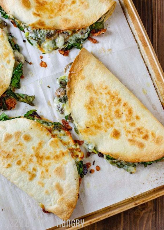 Baked Spinach Mushroom Quesadillas - Secret Delicious Recipes Foods