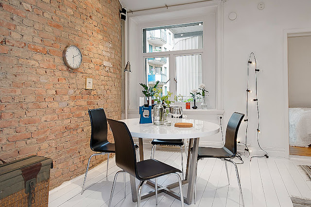 Blog Achados de Decoração. Apartamento decorado em branco, preto e cinza chic.