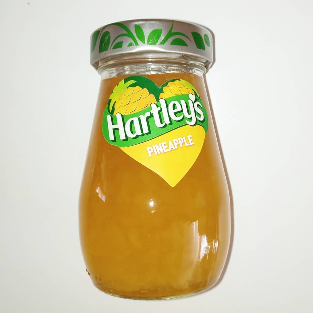 Supersupergirl's Food Reviews Hartley's Pineapple Jam