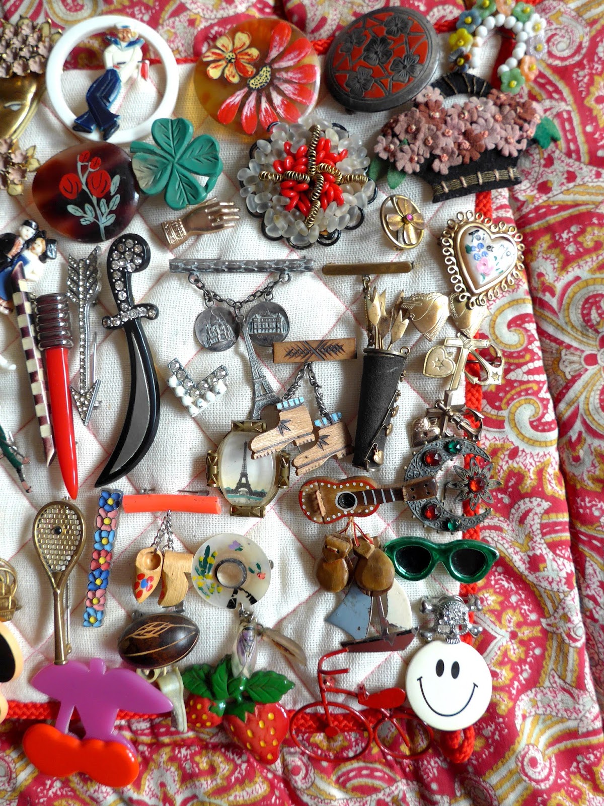Lot Bijoux Broches Pendentif Fond De Tiroir Vintage