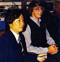 Miyamoto e Will Wright jogando juntos