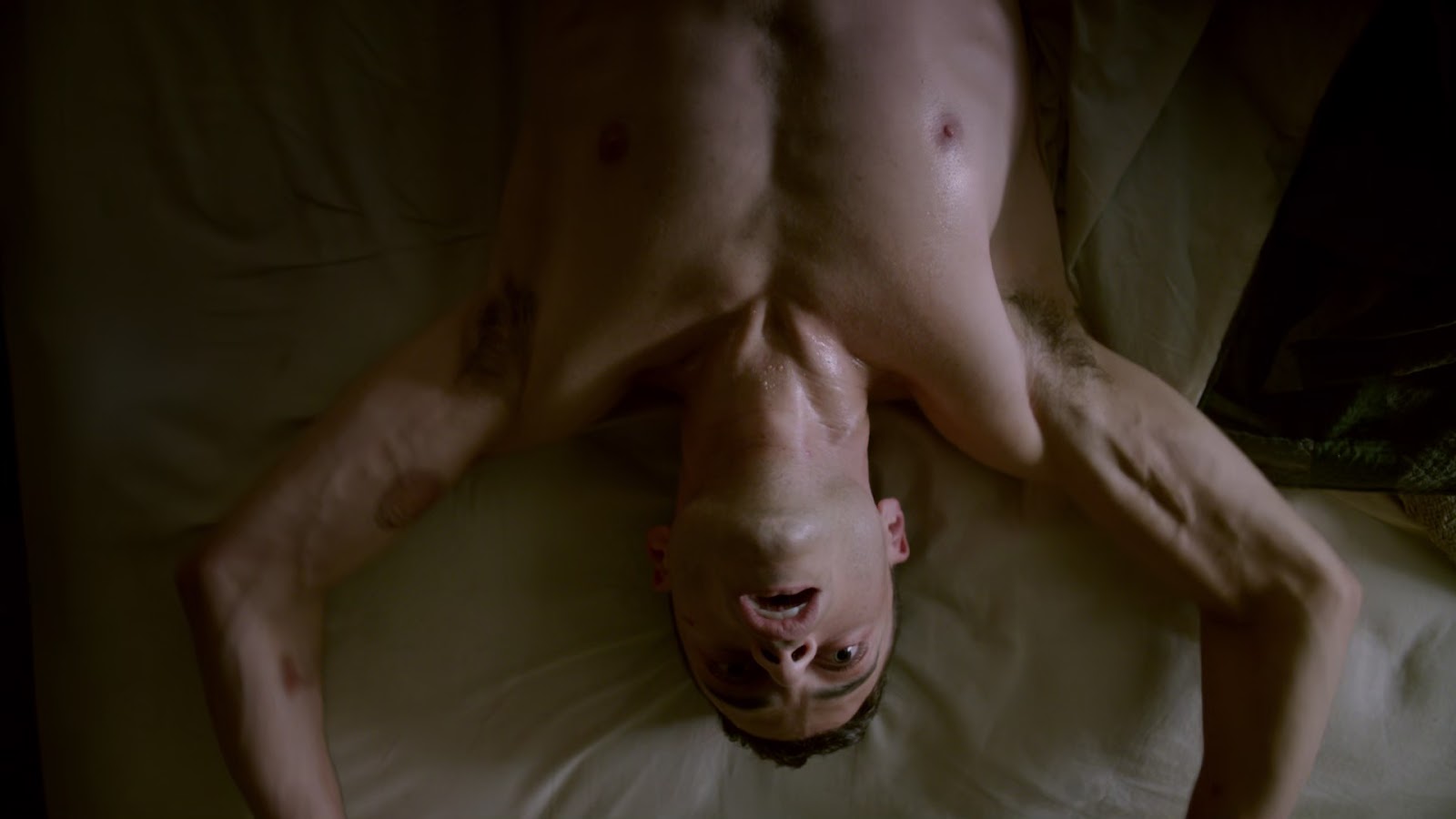 Rami Malek shirtless in Mr Robot 1-04 "eps1.3_da3m0ns.mp4" .