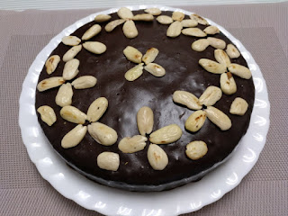 TARTA DE CHOCOLATE "REINA SABA"