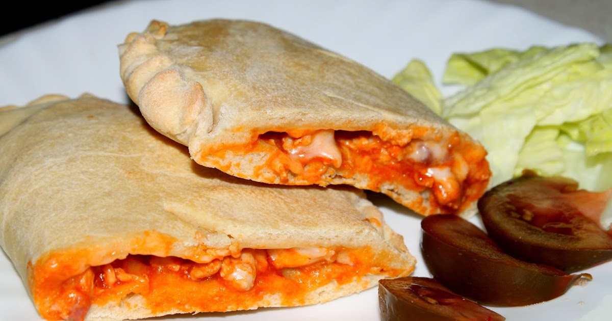 JULIA Y SUS RECETAS: Calzone relleno de carne, jamón y mozarella