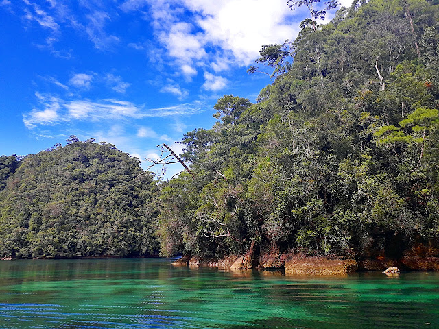Reasons why you should visit Siargao Island