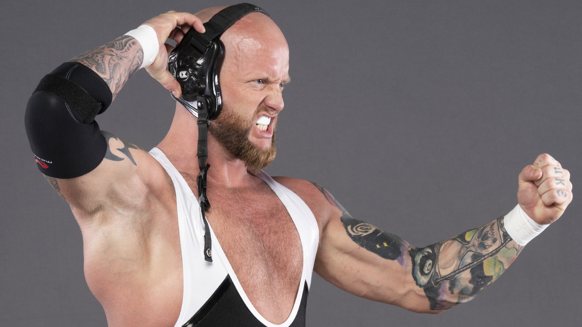 Impact Wrestling tem grandes planos para Josh Alexander