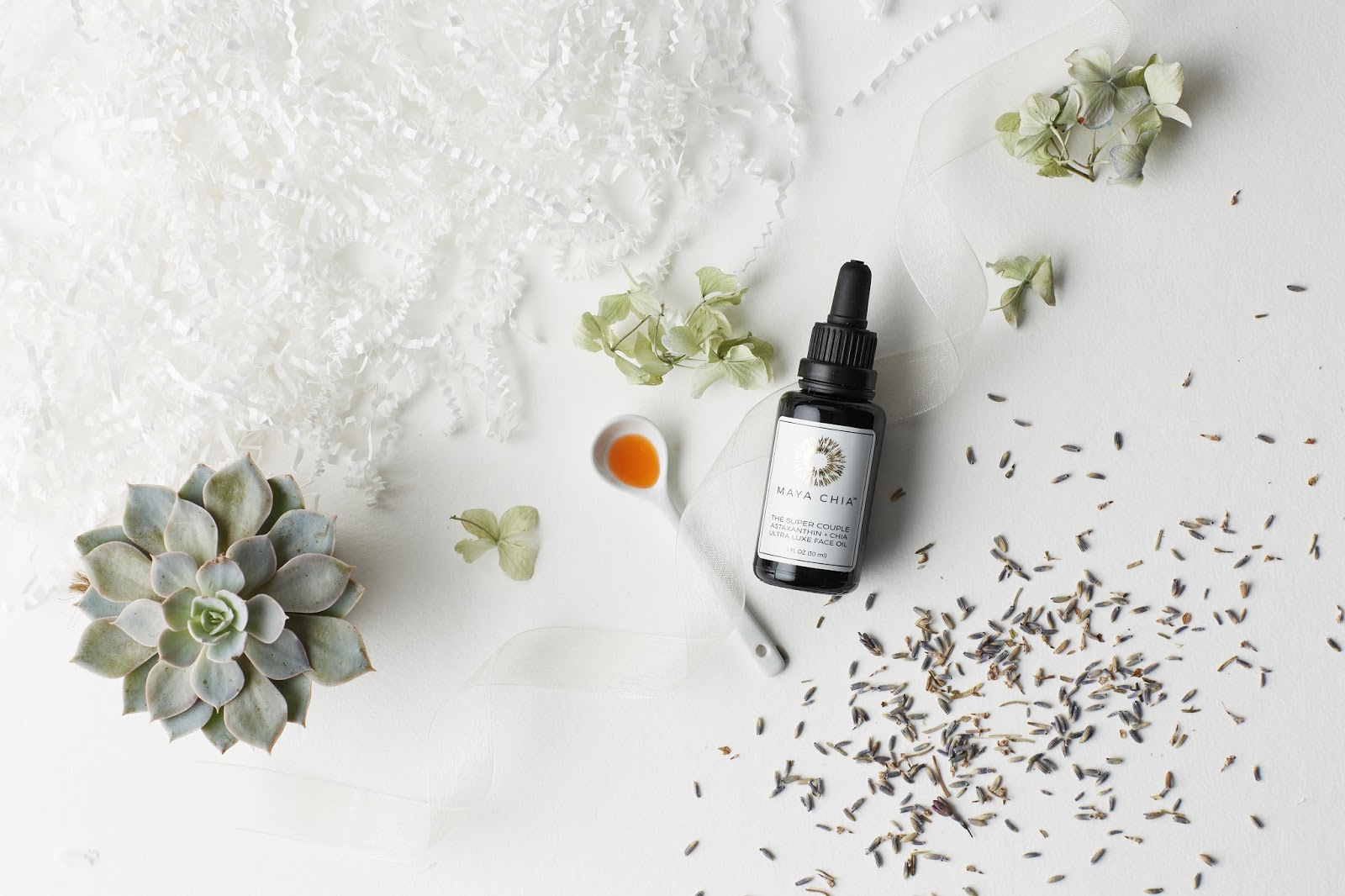 maya chia supercritcal ultra luxe face oil beauty heroes discovery maya chia supercritcal ultra luxe face oil
