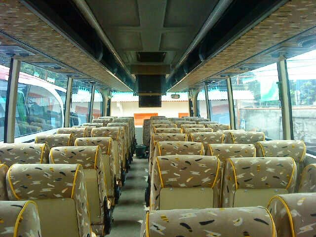 Menjelajah Ibu Kota dengan Hemat: Panduan Lengkap Bus Pariwisata Termurah di Jakarta