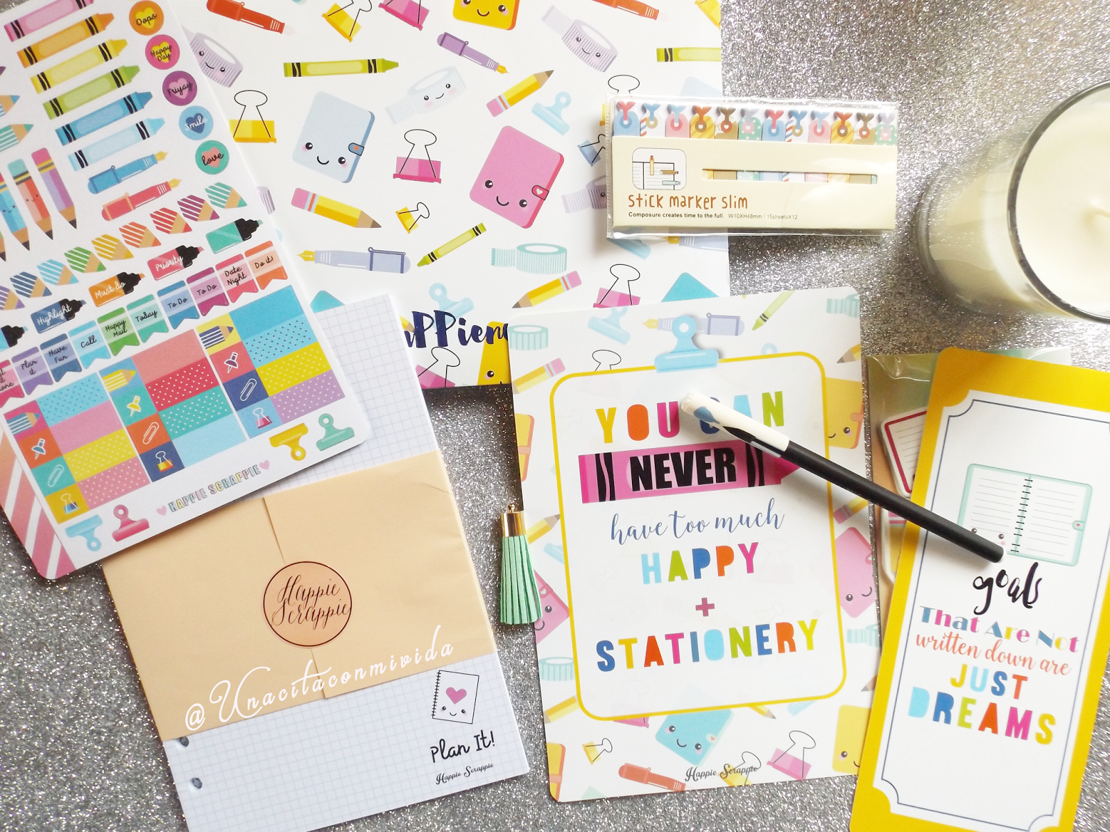 Happie Planner Kit Subscription Una cita con mi vida