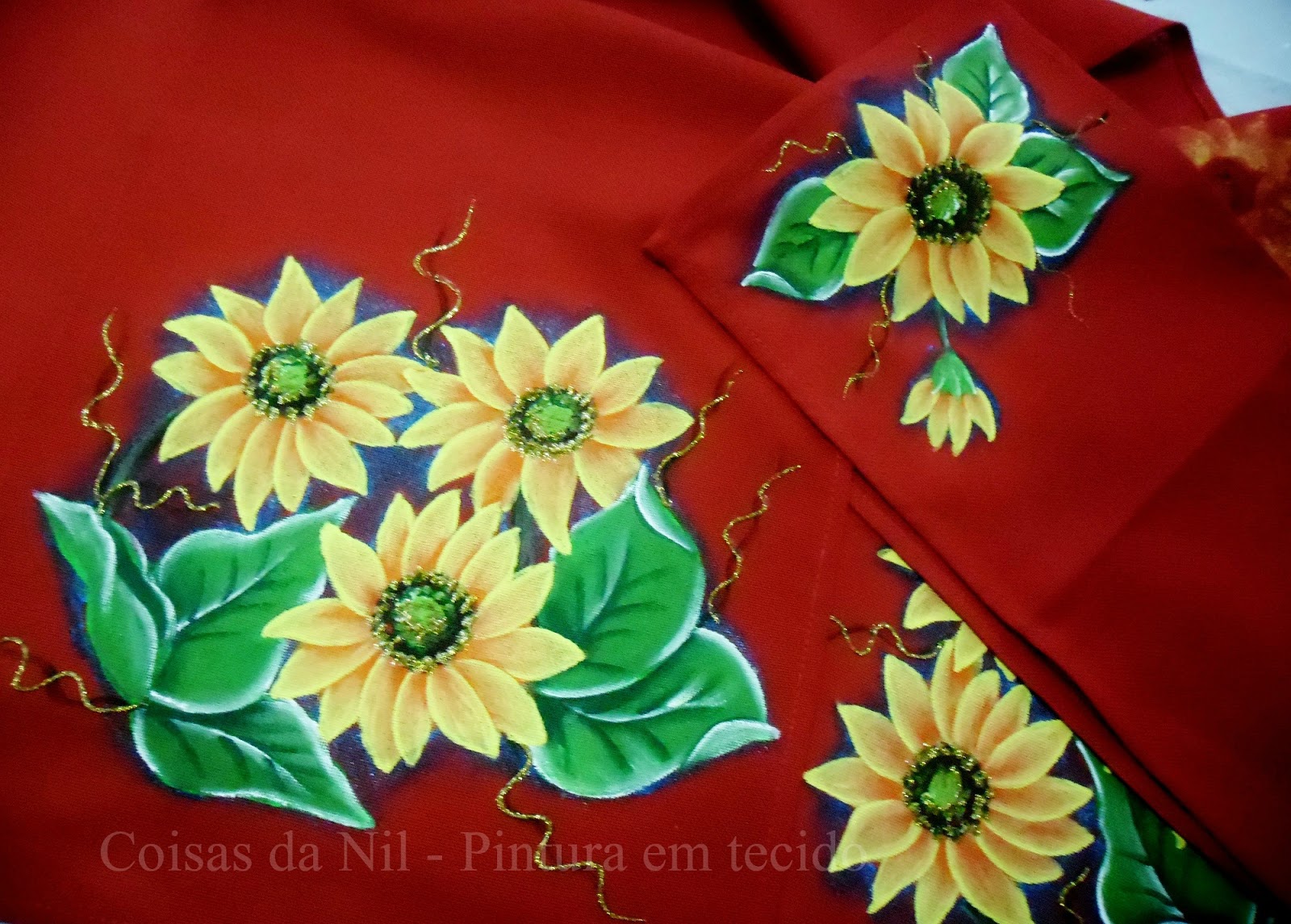 Coisas da Nil - Pintura em tecido: Jogo de cozinha com flores lilases.