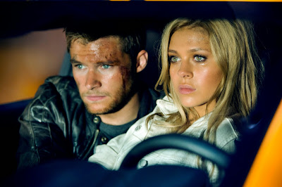 Nicola Peltz and Jack Reynor in Transformers Age of Extinction