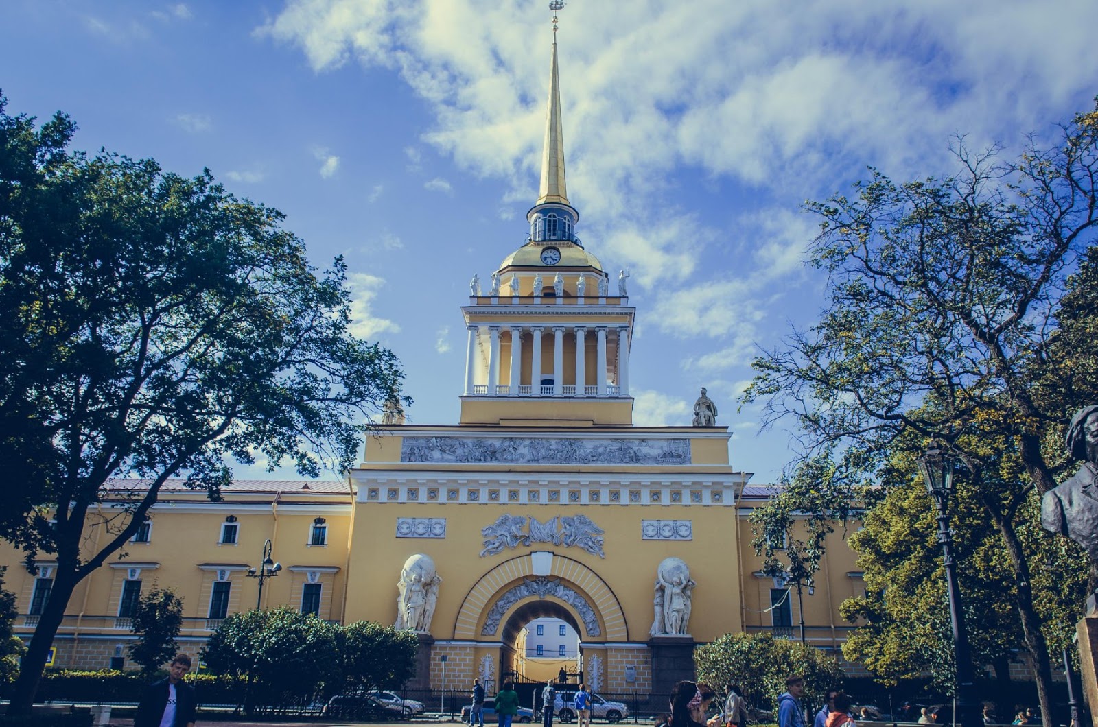 Здание главного адмиралтейства в санкт петербурге Здание главного адмиралтейства в санкт петербурге