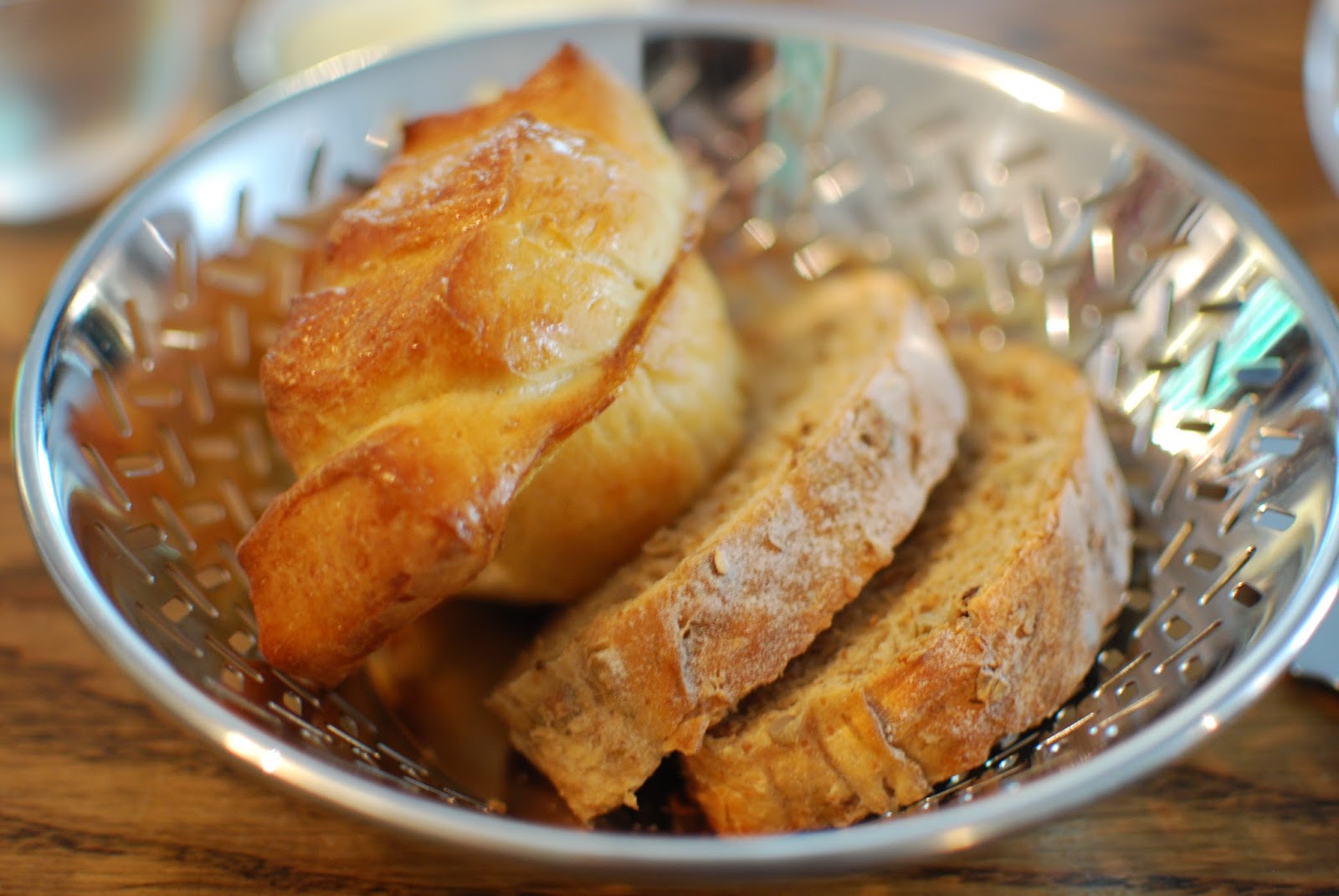 Essex Eating The Walnut Tree Abergavenny