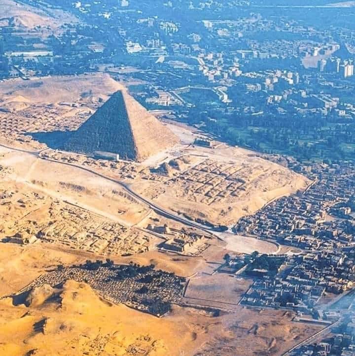  Real videos of the construction of pyramids from 5000 years ago 