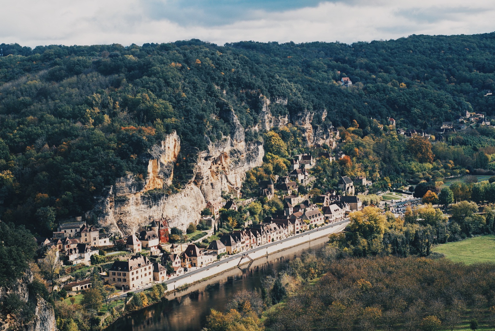 la roche gageac dordogne