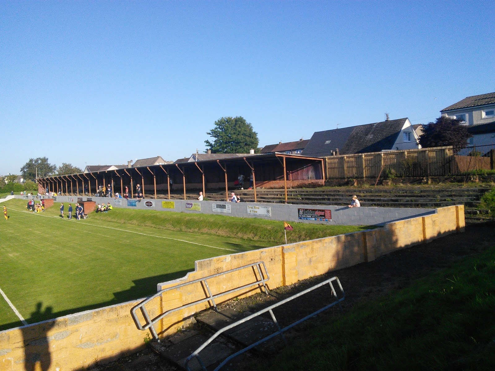 * The 100 Football Grounds Club * 538 Central Park