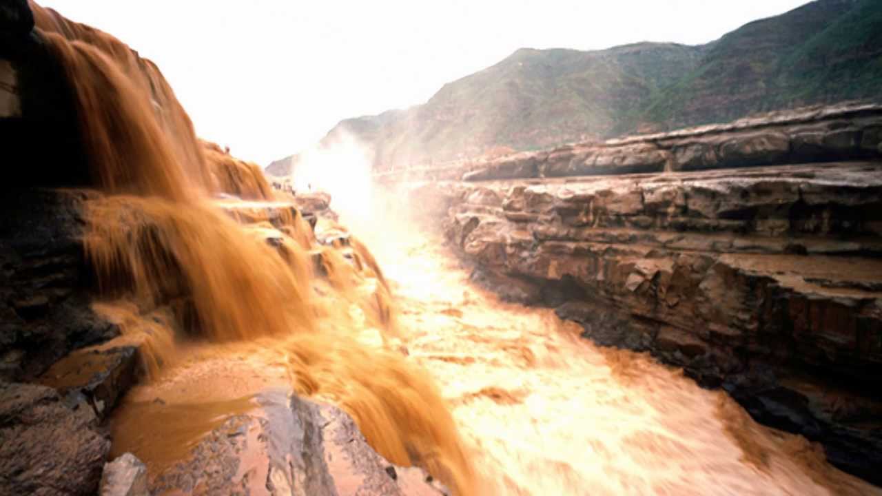 The Amazing World The Yellow River (The Cradle of Chinese