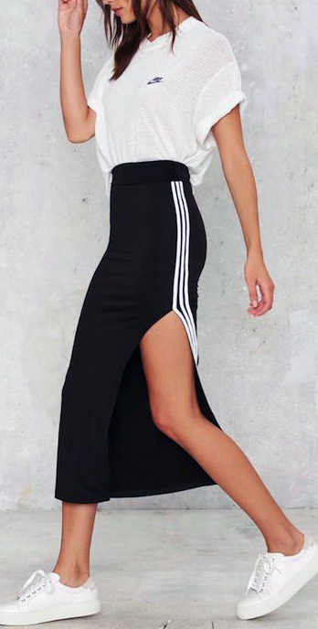 Urban | Striped skirt | Luvtolook | Virtual Styling