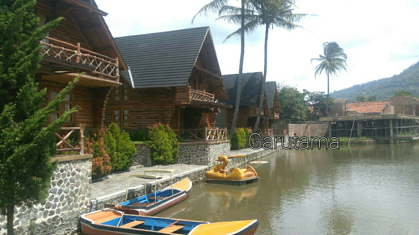 PESAN VILLA DAN PENGINAPAN MURAH DI GARUT: VILLA ...