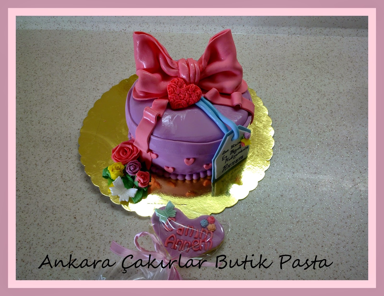 ANKARA ÇAKIRLAR BUTİK PASTA Anneler Günü Pastası