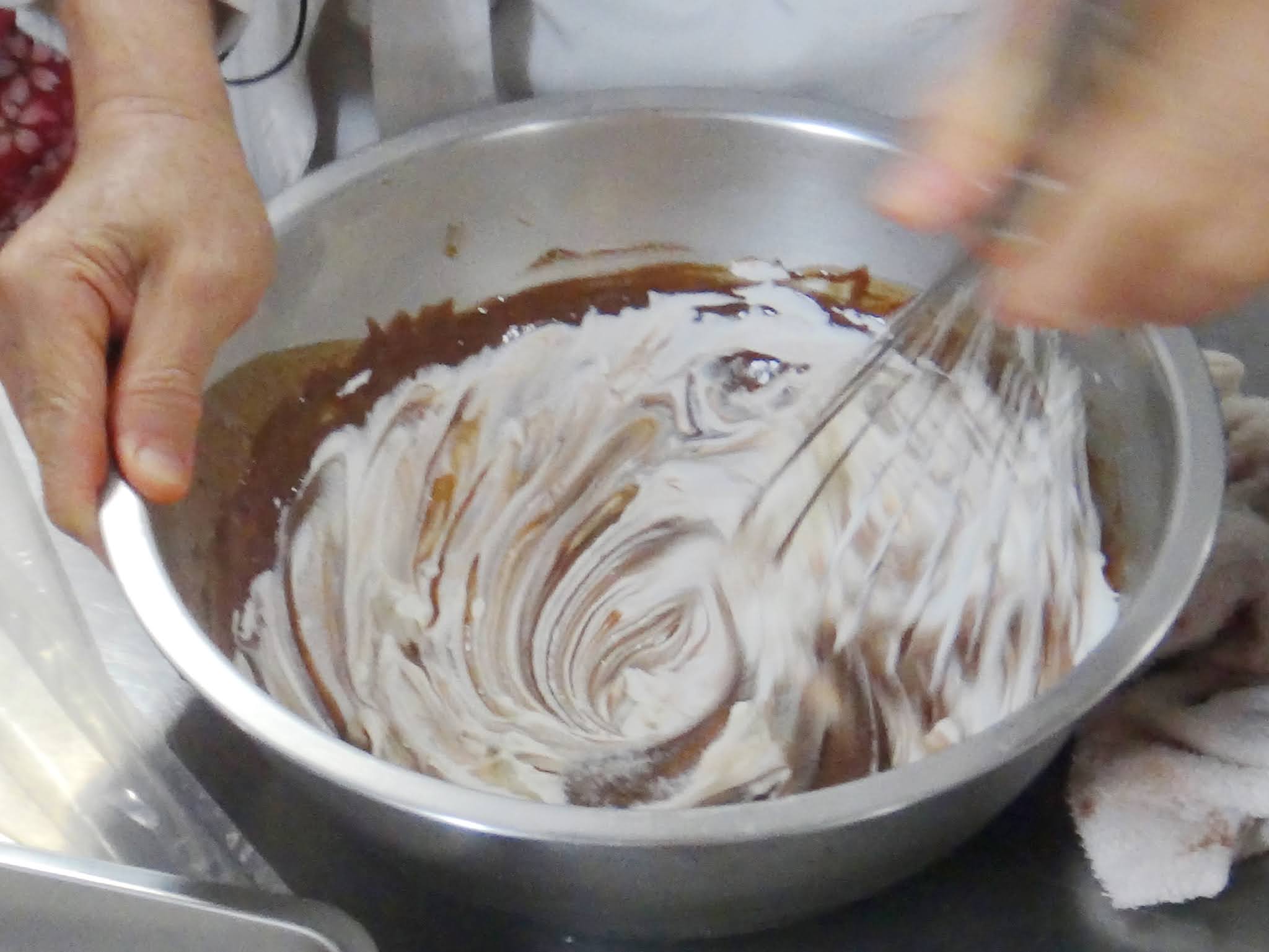 巧克力慕斯杯蛋糕怎么做_巧克力慕斯杯蛋糕的做法_寻找桃花岛_豆果美食