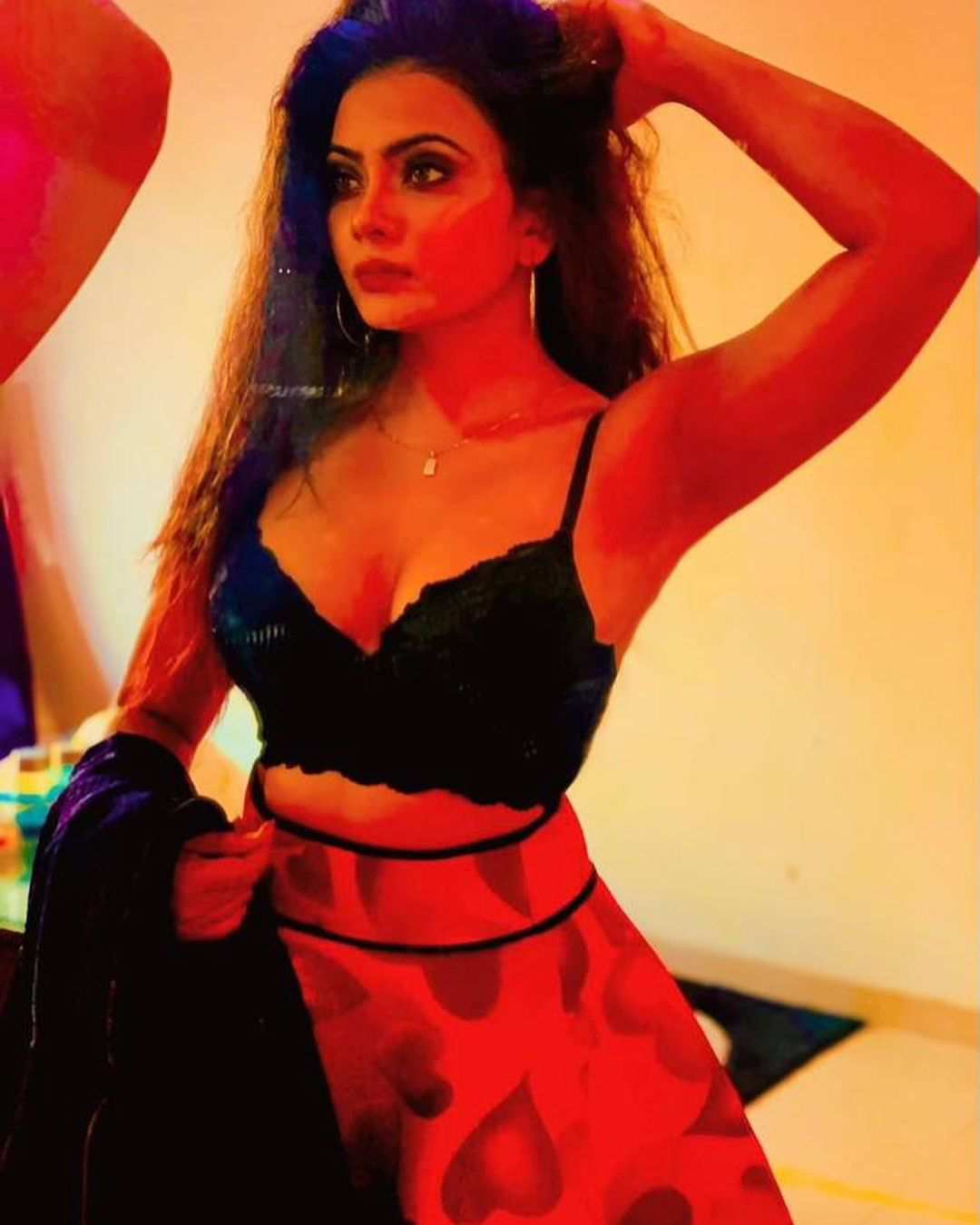 Ullu Web Series Lovely Massage Parlour Hot Actress Anupama Prakash as Rakhi Instagram Bold Photos