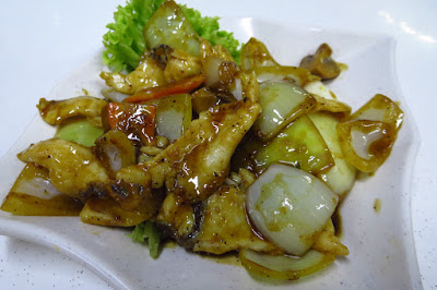 Jia Wang Cafe (佳旺), black pepper sliced fish