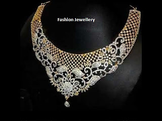 White And Yellow Gold Jewellery Wedding Necklace In America.