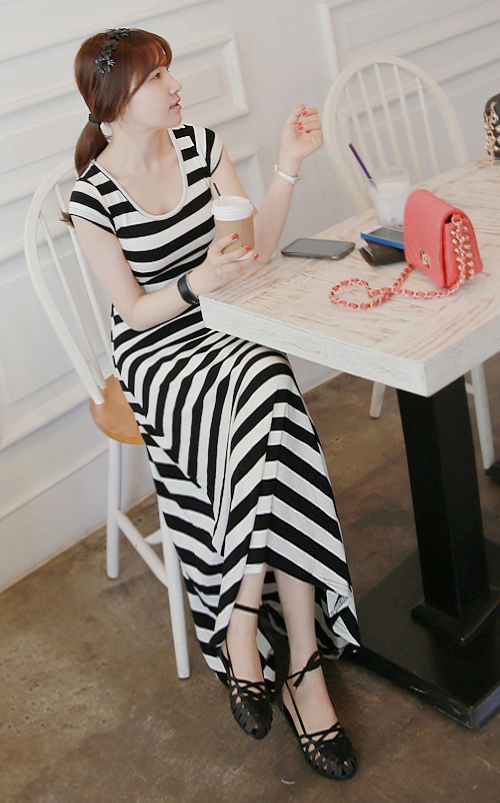 white fancy dress apron