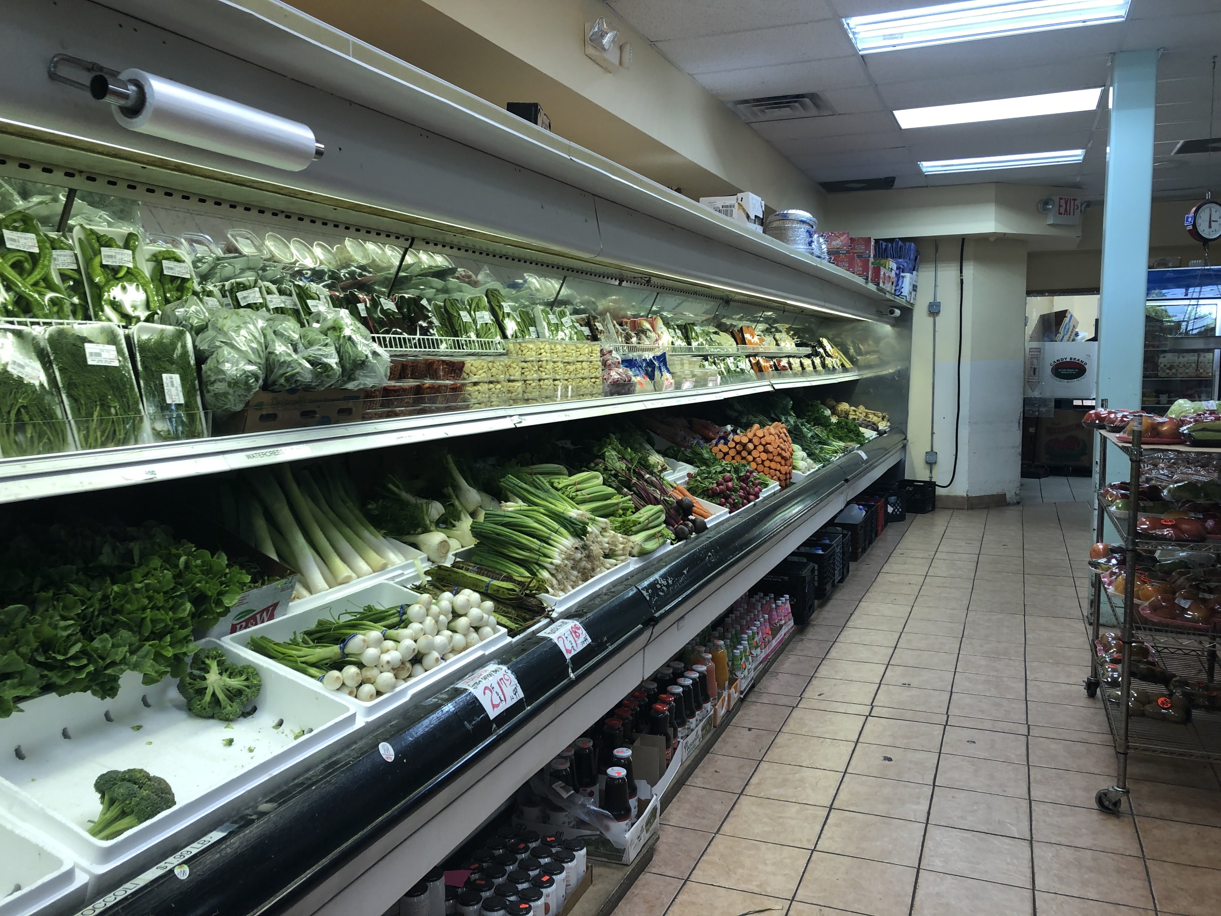 Look Inside Verdi Fresh Farm Market Budd Lake, NJ
