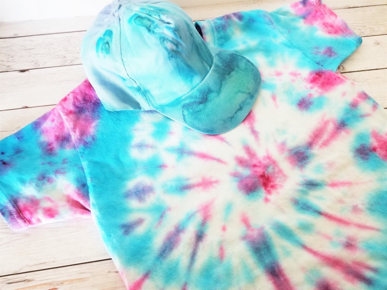 what to use in tie dye