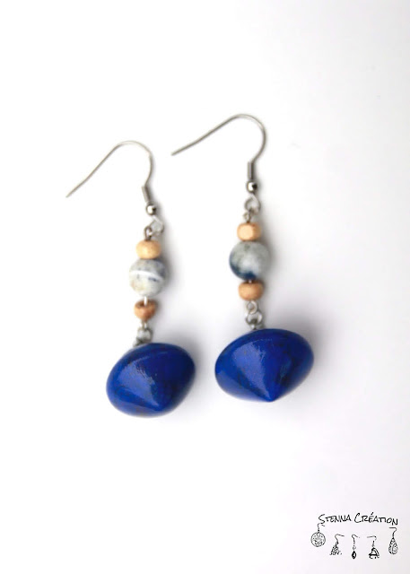 Boucles d'oreilles en pâte polymère restes bleu toupie Stenna Création