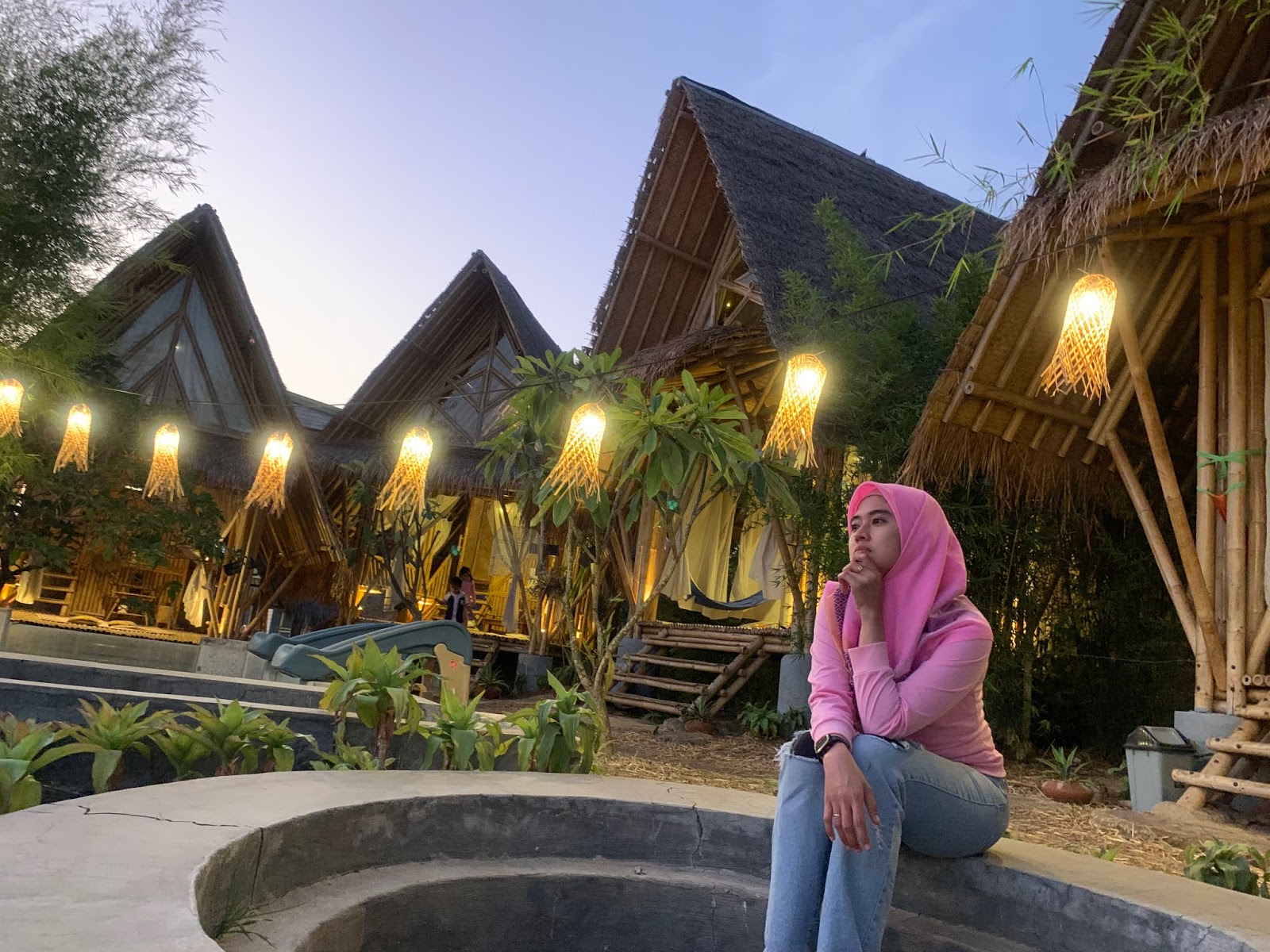 Review Bukit Saung Bambu Bandung - Fasha Holiday