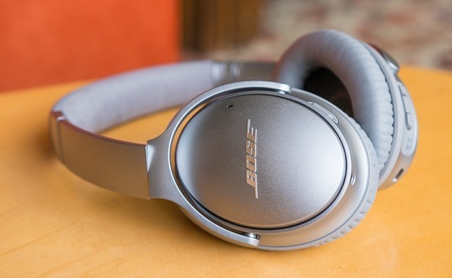 Close-up of Bose QuietComfort 35 Series II Wireless Noise Canceling Speakers. Close-up of Bose QuietComfort 35 Series II Wireless Noise Canceling Speakers.