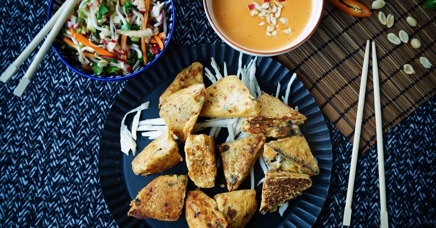 Knusperkabinett: Indonesischer mit Gemüse gefüllter Tofu mit Sataysauce ... Knusperkabinett: Indonesischer mit Gemüse gefüllter Tofu mit Sataysauce ...