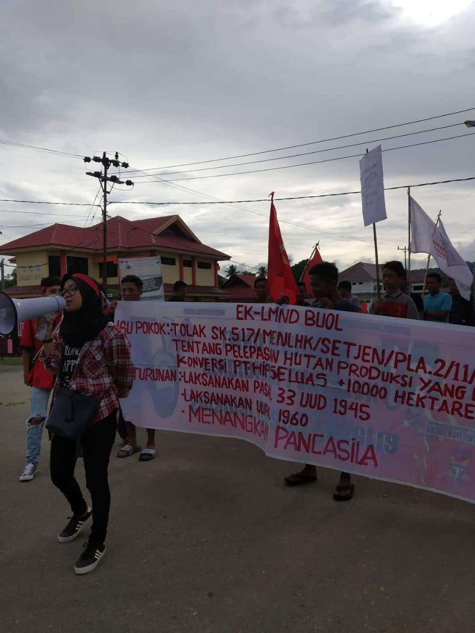 Tanah Untuk Rakyat Buol Dirampas Tanah Untuk Rakyat Buol Dirampas