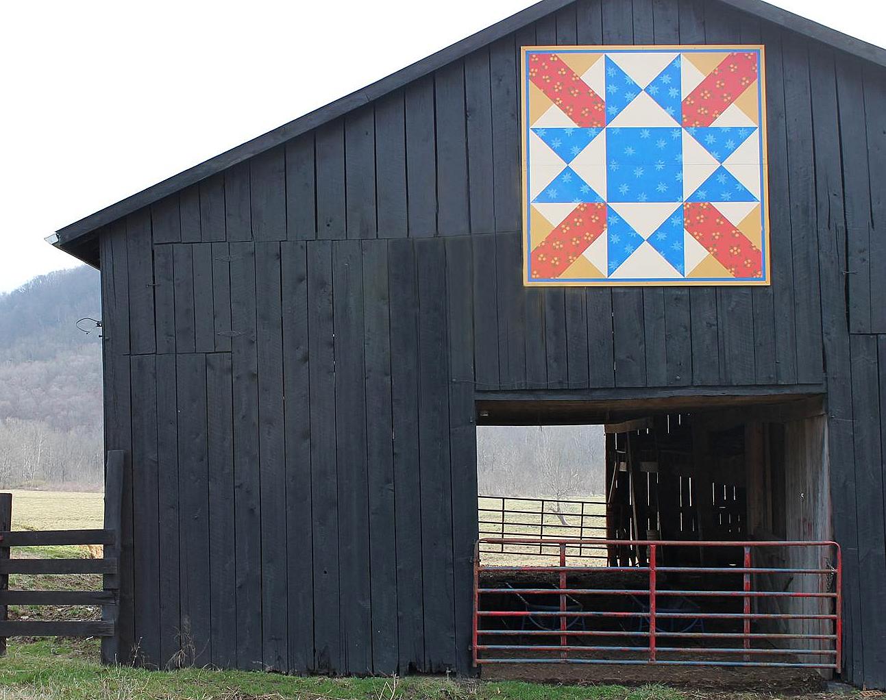 FOLKWAYS NOTEBOOK TWO BARNS TWO QUILT SQUARES ESTILL COUNTY
