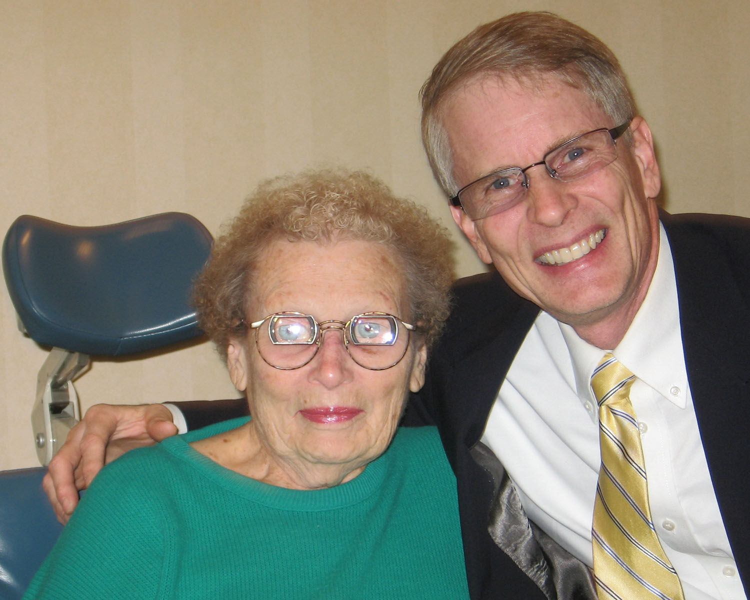 Low Vision Eyeglasses Multiple Low Vision