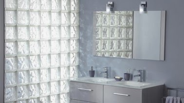 Bloques de vidrio para tener un Baño iluminado | Decorar Decoración