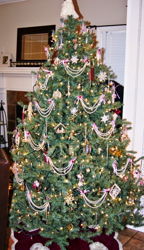 Victorian Christmas Tree Image