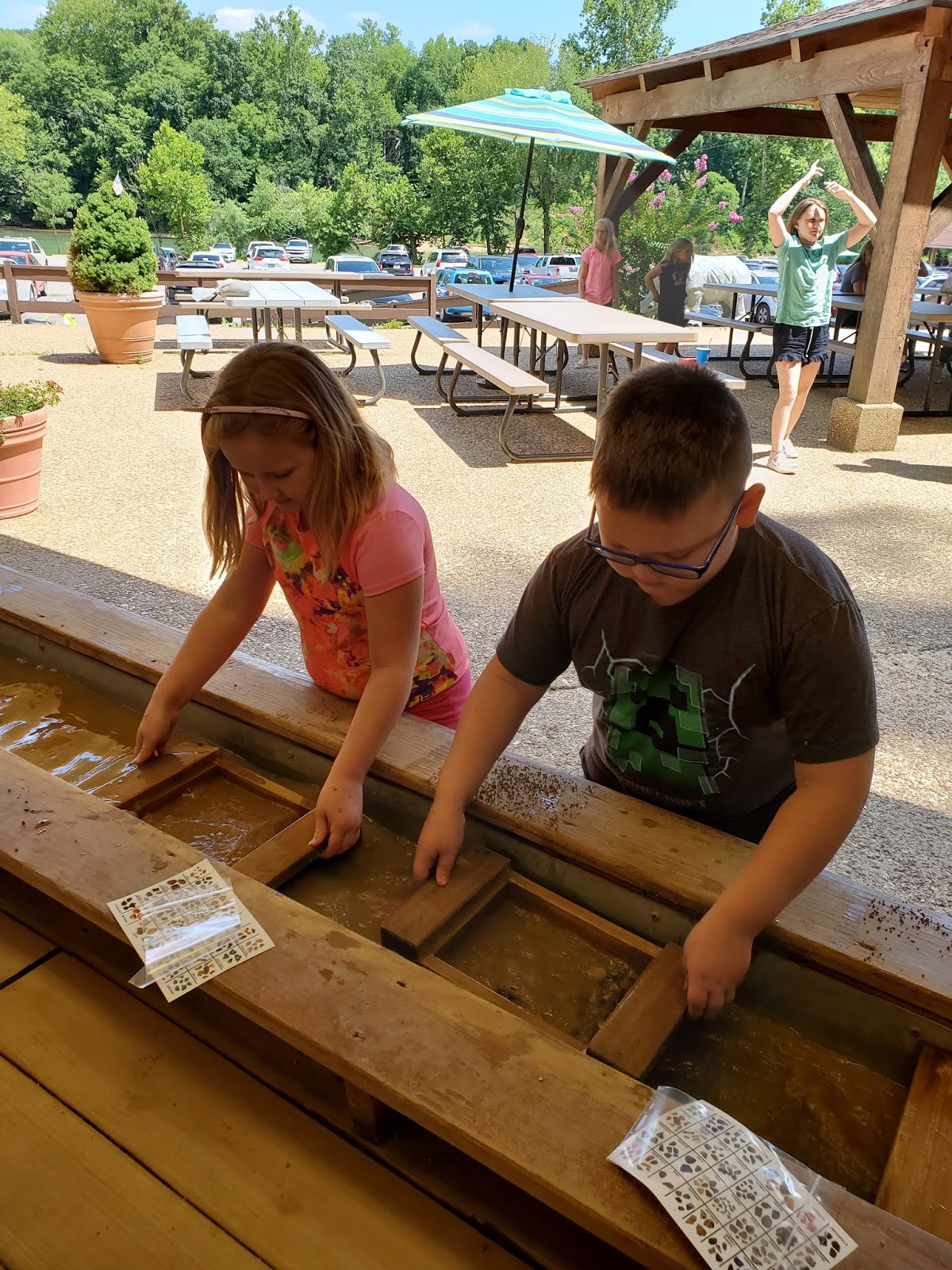 Play St. Louis Meramec Caverns, Sullivan