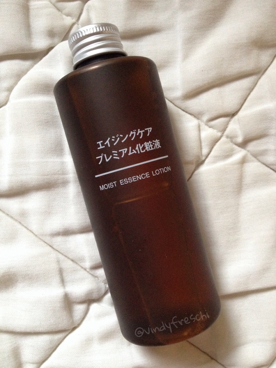Vindy Alyssa [Review] MUJI Aging Care Premium Moist Essence Lotion