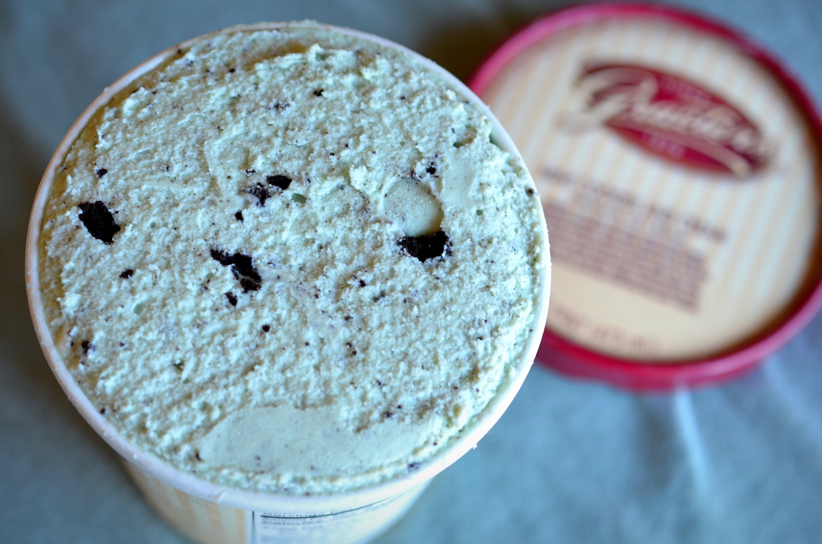 food and ice cream recipes REVIEW Graeter's Mint Cookies and Cream