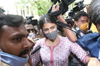 ड्रग केस में रिया चक्रवर्ती की जमानत याचिका खारिज, 22 तक जेल में ही रहेंगी ड्रग केस में रिया चक्रवर्ती की जमानत याचिका खारिज, 22 तक जेल में ही रहेंगी