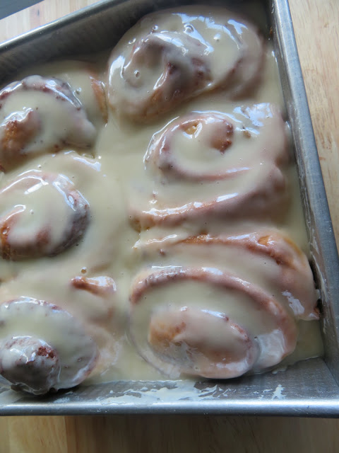 Cinnamon Rolls (Yeast, small batch)