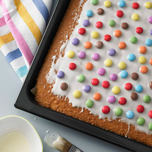 Limo Kuchen mit Smarties | A MOTHER&amp;#39;S LOVE