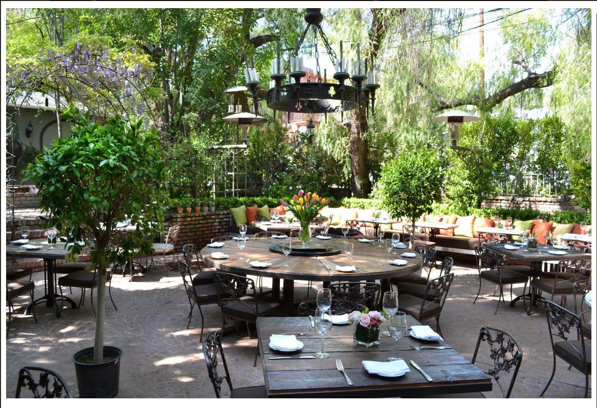 Dess Of Wine Wining By Proxy Dm Vineyards Partners Portfolio The Elegant Villa Restaurant Is Located On A Corner In West San Fernando Valley And Has Had Number Of Incarnations Over Years